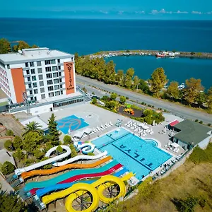 Otel Tilya